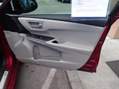 Used 2017 Toyota Camry XLE Auto in Las Vegas, NV 21