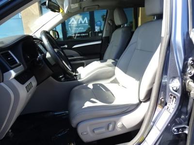 Used 2015 Toyota Highlander FWD 4dr V6 XLE in Las Vegas, NV 9