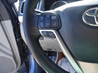 Used 2015 Toyota Highlander FWD 4dr V6 XLE in Las Vegas, NV 12