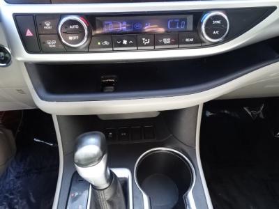 Used 2015 Toyota Highlander FWD 4dr V6 XLE in Las Vegas, NV 17