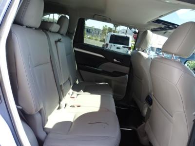 Used 2015 Toyota Highlander FWD 4dr V6 XLE in Las Vegas, NV 24