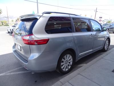 Used 2015 Toyota Sienna 5dr 8-Pass Van XLE FWD in Las Vegas, NV 4