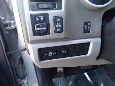 Used 2013 TOYOTA TUNDRA CREWMAX SR5 in Las Vegas, NV 18