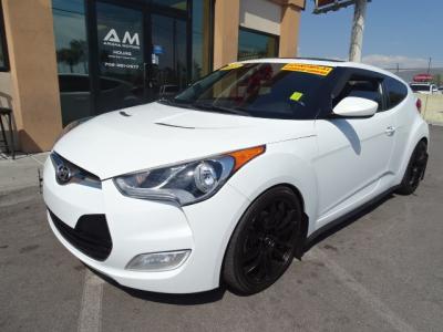 Used 2015 Hyundai Veloster 3dr Cpe Auto RE:FLEX w/Red Int in Las Vegas, NV 1