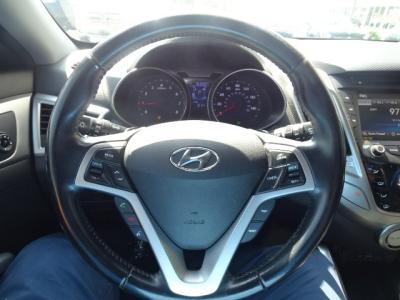 Used 2015 Hyundai Veloster 3dr Cpe Auto RE:FLEX w/Red Int in Las Vegas, NV 10