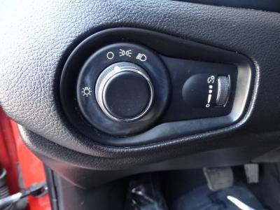 Used 2017 Jeep Renegade Sport FWD in Las Vegas, NV 18