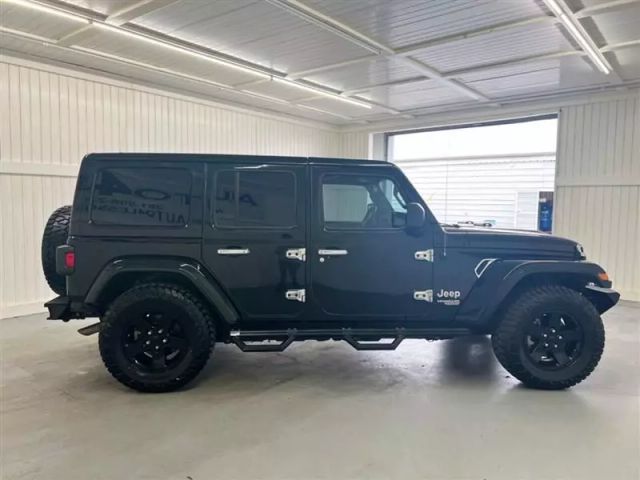 2020 Jeep Wrangler Unlimited Sport S photo 3