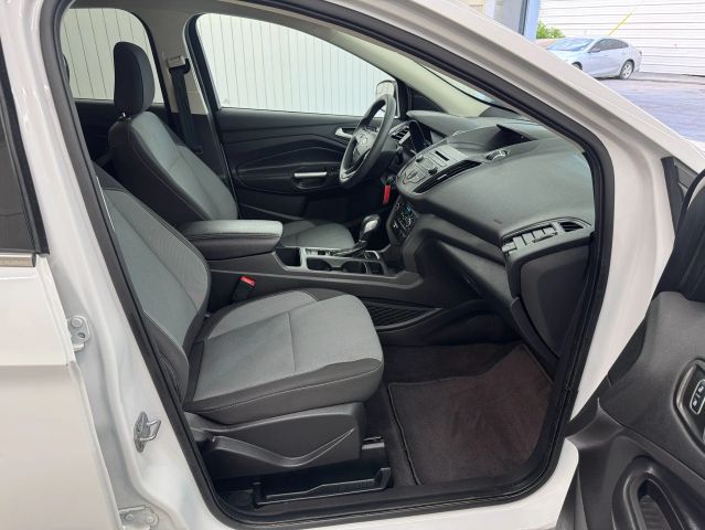 2018 Ford Escape SE Sport photo 9
