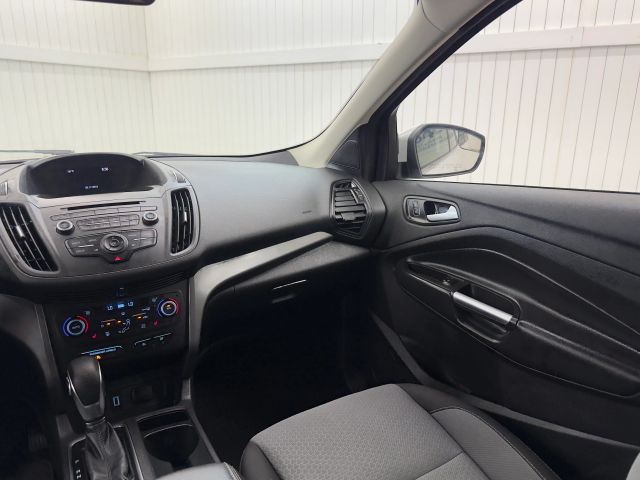 2018 Ford Escape SE Sport photo 14