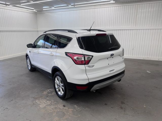 2018 Ford Escape SE Sport photo 6