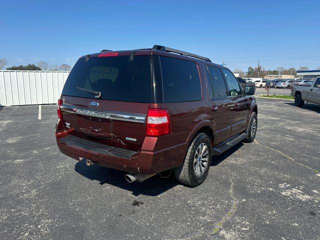 2017 Ford Expedition XLT photo 5