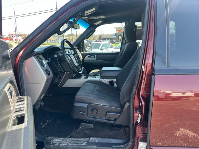 2017 Ford Expedition XLT photo 11