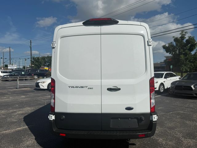 2020 Ford Transit Cargo Van photo 6