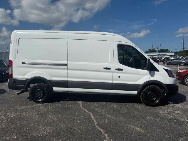 2020 Ford Transit Cargo Van photo 4