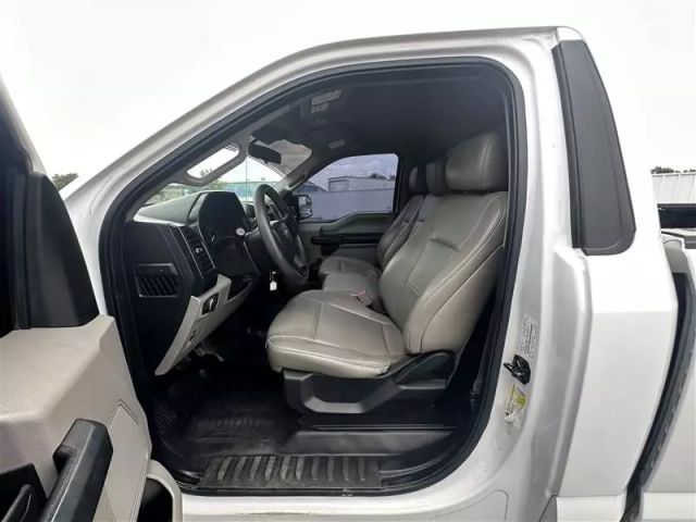 2019 Ford F-150 photo 9