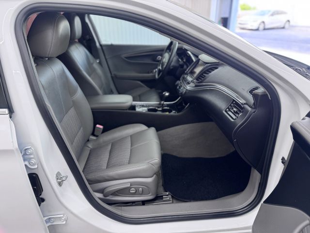2019 Chevrolet Impala LS photo 10