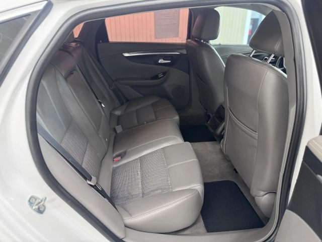 2019 Chevrolet Impala LS photo 11