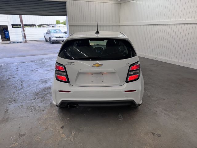 2017 Chevrolet Sonic LT photo 6