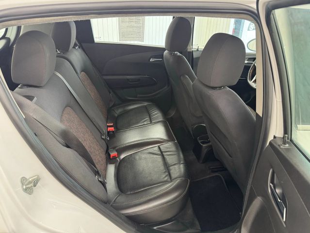 2017 Chevrolet Sonic LT photo 15
