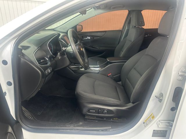2016 Chevrolet Malibu 1LT photo 8