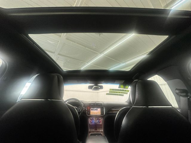 2017 Lincoln Continental Reserve photo 14