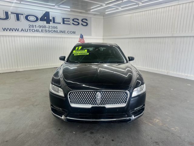 2017 Lincoln Continental Reserve photo 2