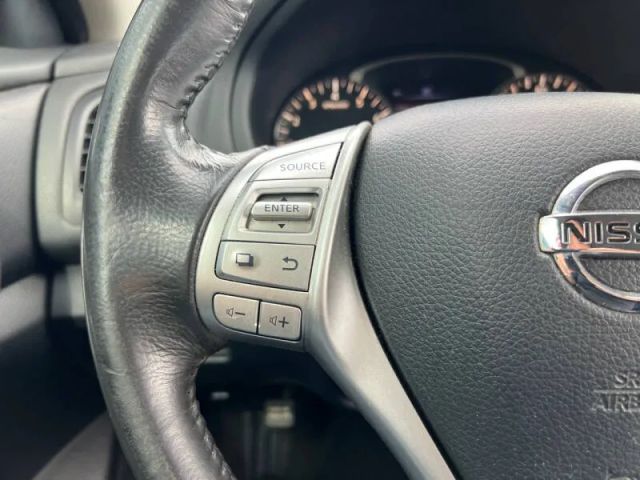 2017 Nissan Altima 2.5 SV photo 19