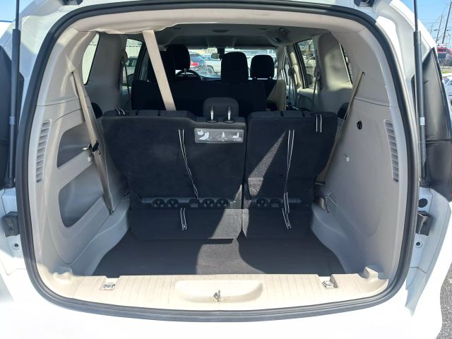 2018 Chrysler Pacifica L photo 10