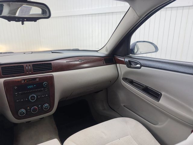 2006 Chevrolet Impala LS photo 15