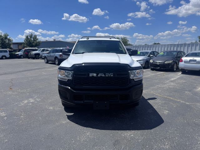 2019 Ram 2500 Tradesman photo 2