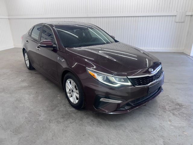 2020 Kia Optima LX photo 3