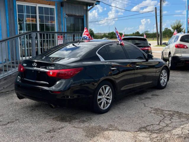 2015 Infiniti Q50 3.7 Premium photo 5