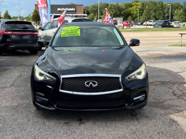 2015 Infiniti Q50 3.7 Premium photo 2