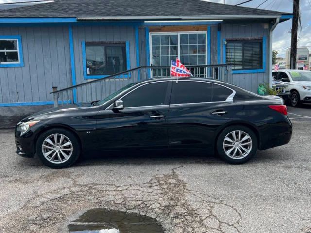 2015 Infiniti Q50 3.7 Premium photo 8
