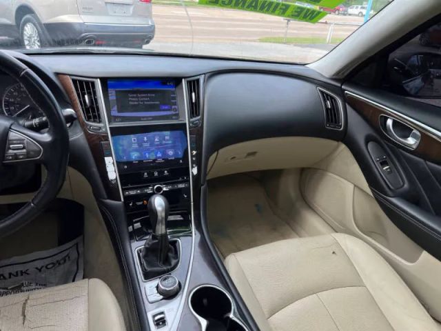 2015 Infiniti Q50 3.7 Premium photo 15