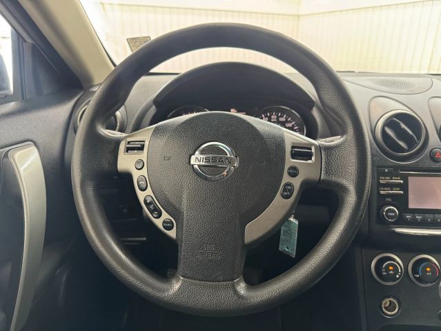 2013 Nissan Rogue photo 18