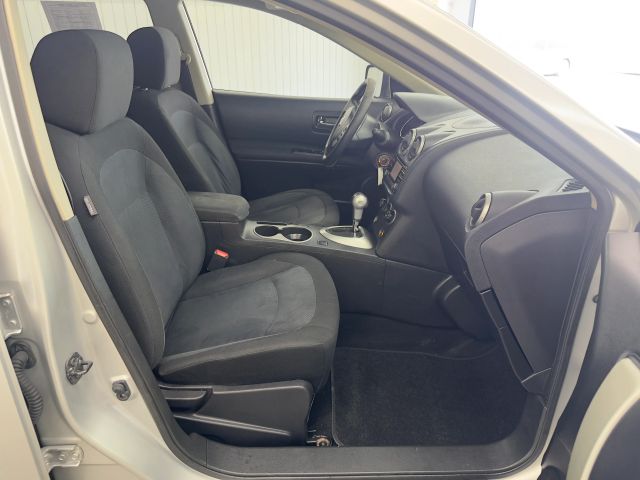 2013 Nissan Rogue photo 10