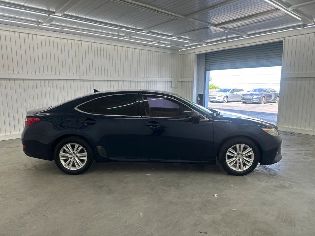 2014 Lexus ES 350 photo 4