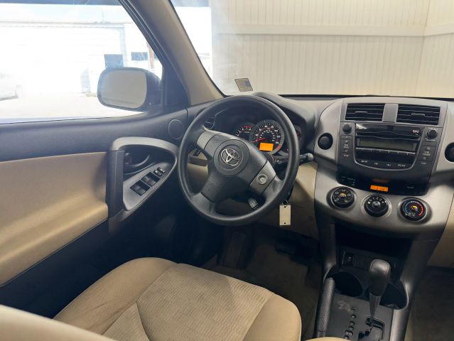2009 Toyota RAV4 Sport photo 14