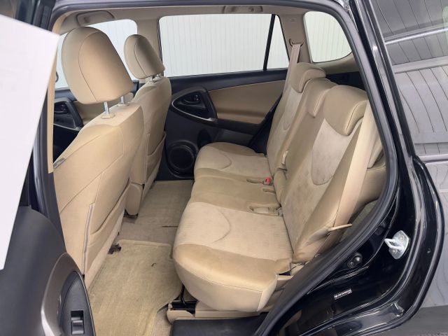 2009 Toyota RAV4 Sport photo 12