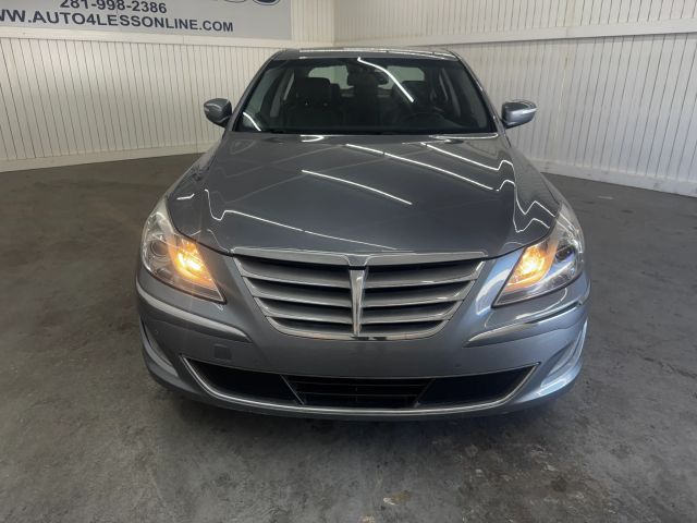2014 Hyundai Genesis 3.8 photo 4
