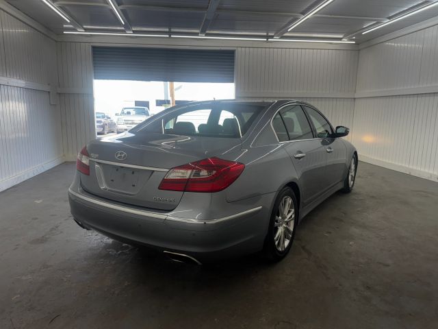 2014 Hyundai Genesis 3.8 photo 7