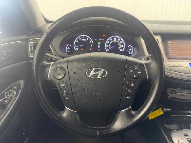 2012 Hyundai Genesis 5.0 R-Spec photo 18