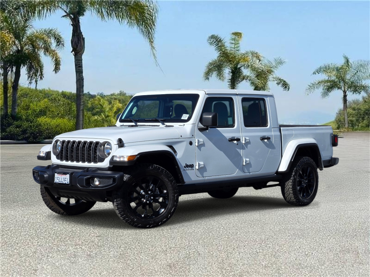 Bright White Clearcoat Used 2025 Jeep Gladiator Nighthawk 4x4 *Ltd Avail*  in , 