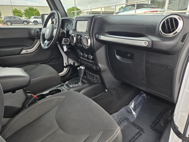 Used 2018 Jeep Wrangler JK Unlimited Sahara 4x4  in ,  24
