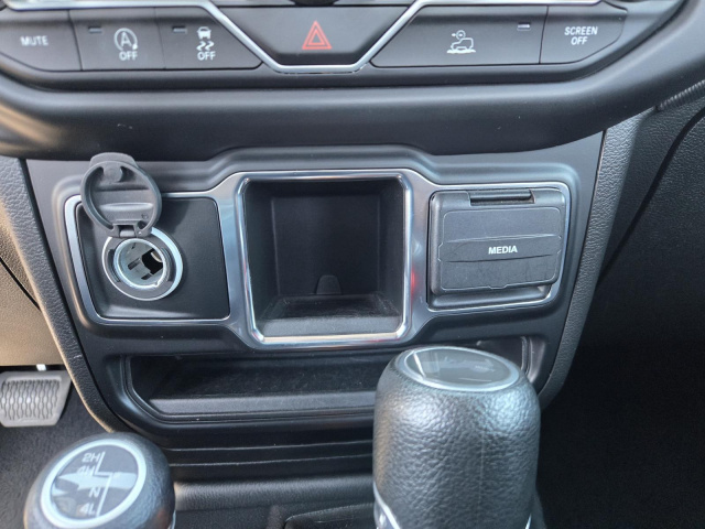 Used 2022 Jeep Wrangler Sport 4x4  in ,  13