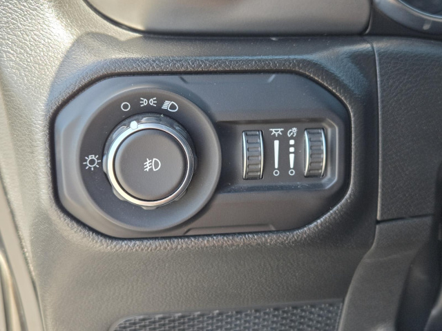 Used 2022 Jeep Wrangler Sport 4x4  in ,  20