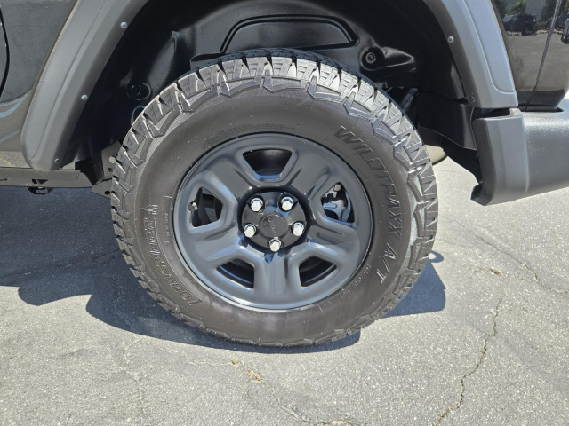 Used 2022 Jeep Wrangler Sport 4x4  in ,  33