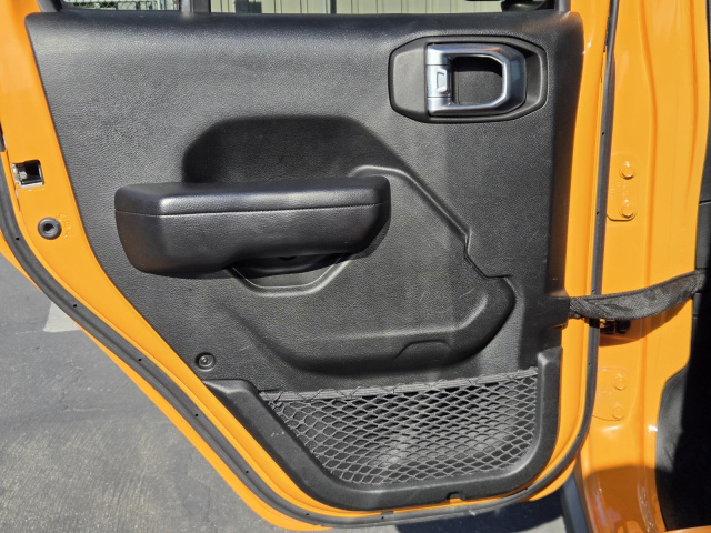 Used 2021 Jeep Wrangler Unlimited Rubicon 4x4  in ,  27