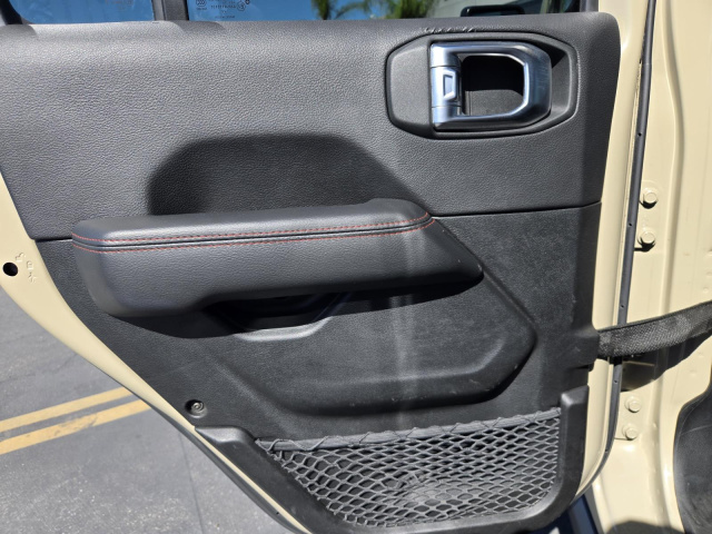 Used 2022 Jeep Wrangler Unlimited Rubicon 4x4  in ,  27